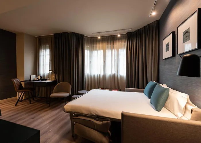 Atenea Rekord Suites Barcelona